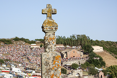 Intorno al santuario.