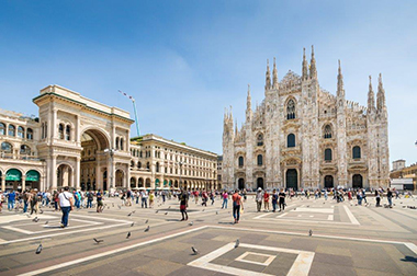 La facciata del Duomo di Milano