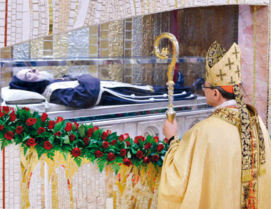 Padre Pio Ostensione Perenne