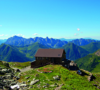 il rifugio Torsoleto, in Val Camonica, una delle dodici baite alpine gestite dallâ€™Omg.