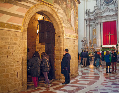 Porziuncola di Santa Maria degli Angeli - La cappellina, dove Francesco morÃ¬ il 3 ottobre 1226, si trova allâ€™interno della basilica di Santa Maria degli Angeli