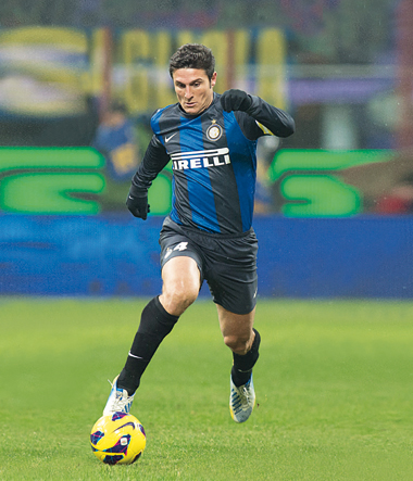 ZANETTI: el Tractor e Pupi i suoi soprannomi (Foto ENRICO CALDERONI/CORBIS)