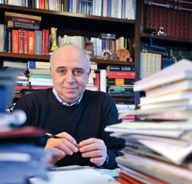 Don Sciortino presenta la Giornata mondiale delle comunicazioni sociali